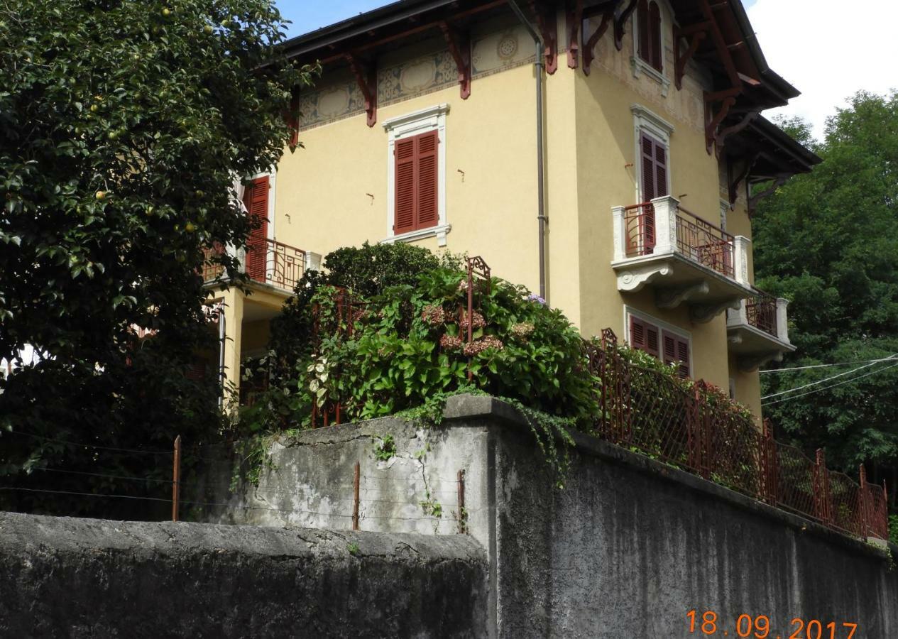 Casa Franca Apartment เปตเตนาสโก ภายนอก รูปภาพ